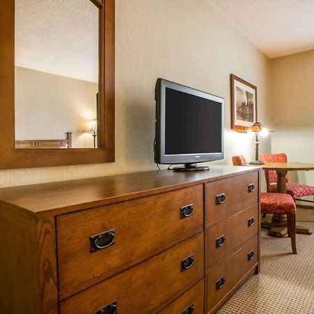 Quality Inn Ironwood Buitenkant foto