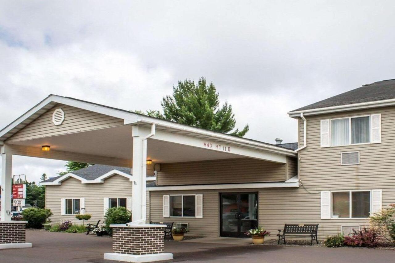 Quality Inn Ironwood Buitenkant foto