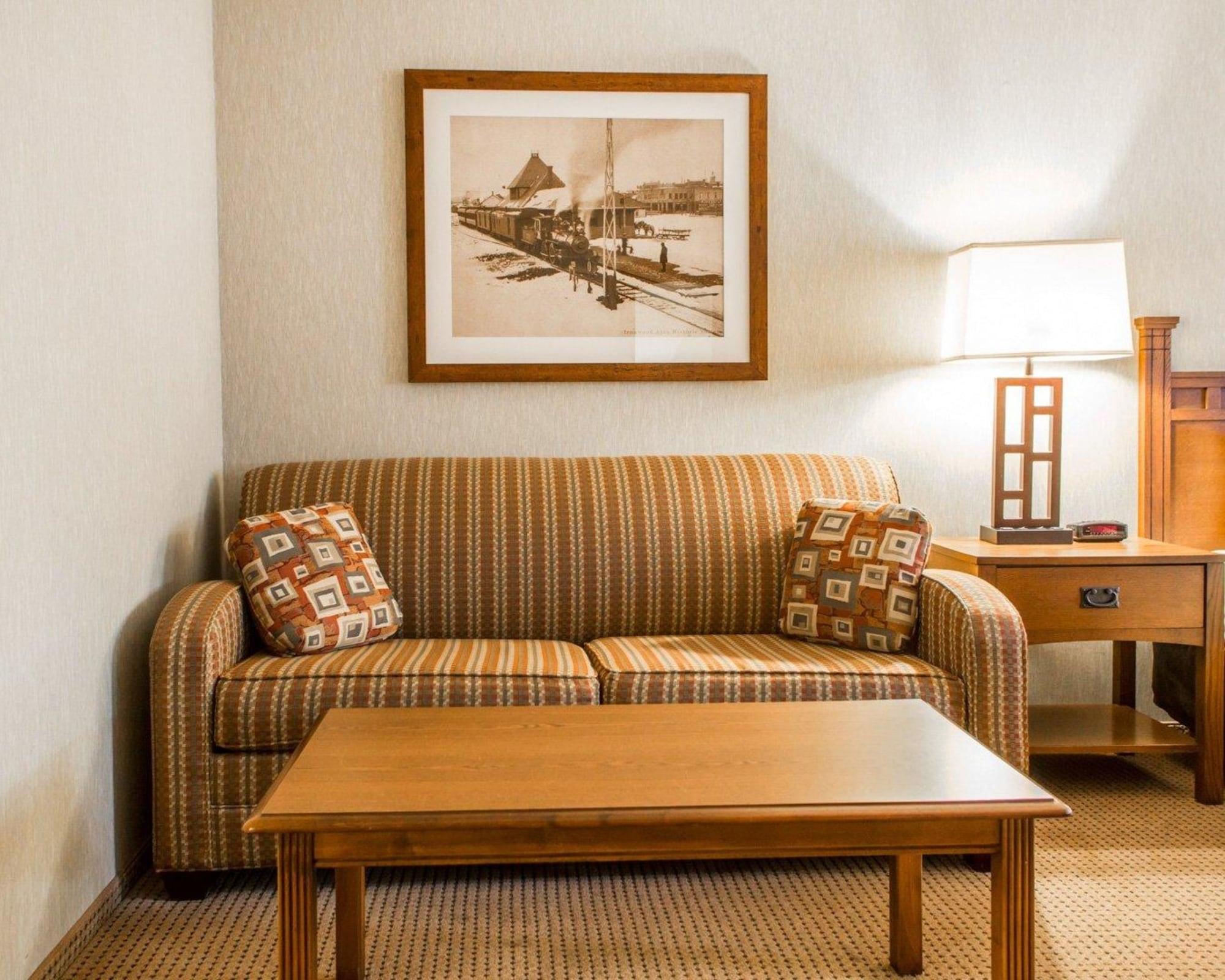 Quality Inn Ironwood Buitenkant foto