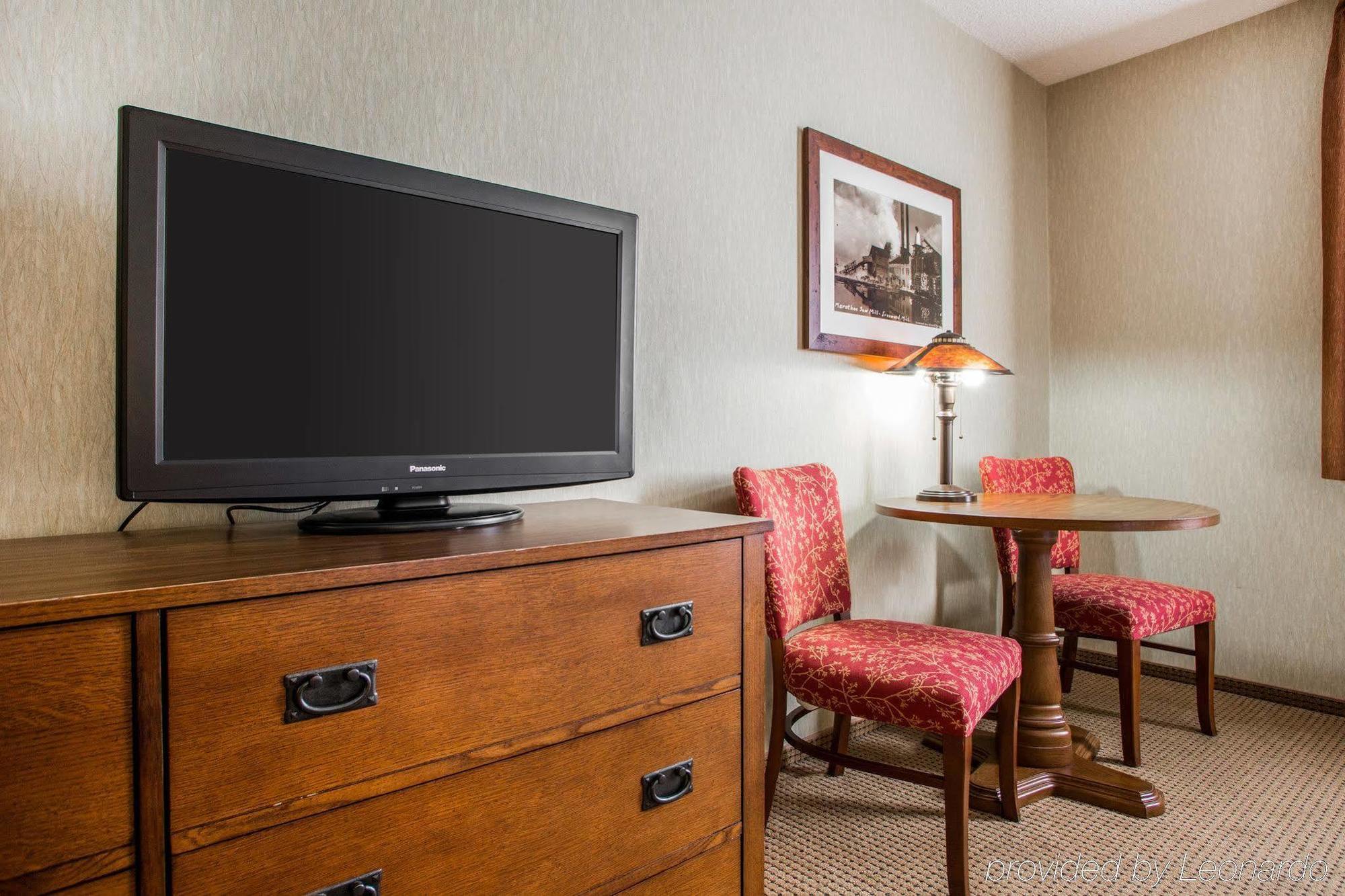 Quality Inn Ironwood Buitenkant foto