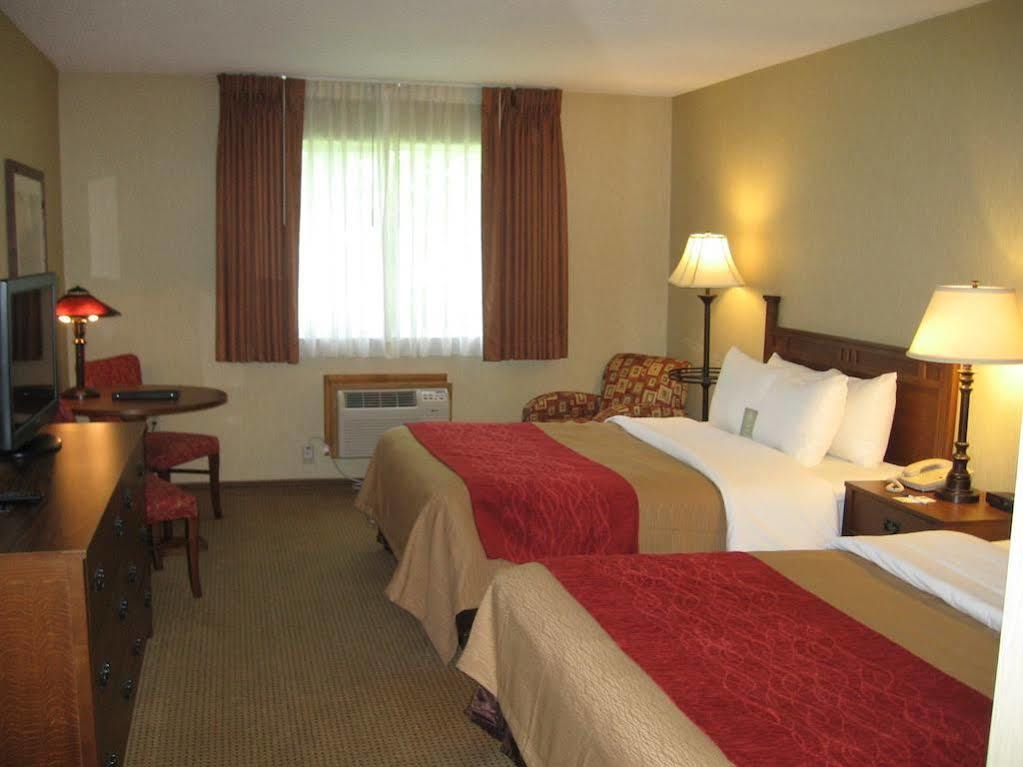 Quality Inn Ironwood Buitenkant foto